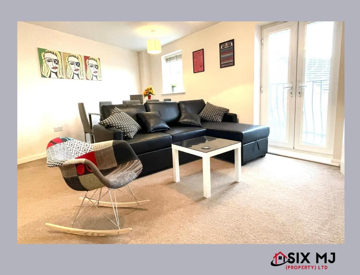 Chichele House, Sleeps 8, Nr Rushden Lakes, Allocated Parking, Corporate Welcome Higham Ferrers Extérieur photo