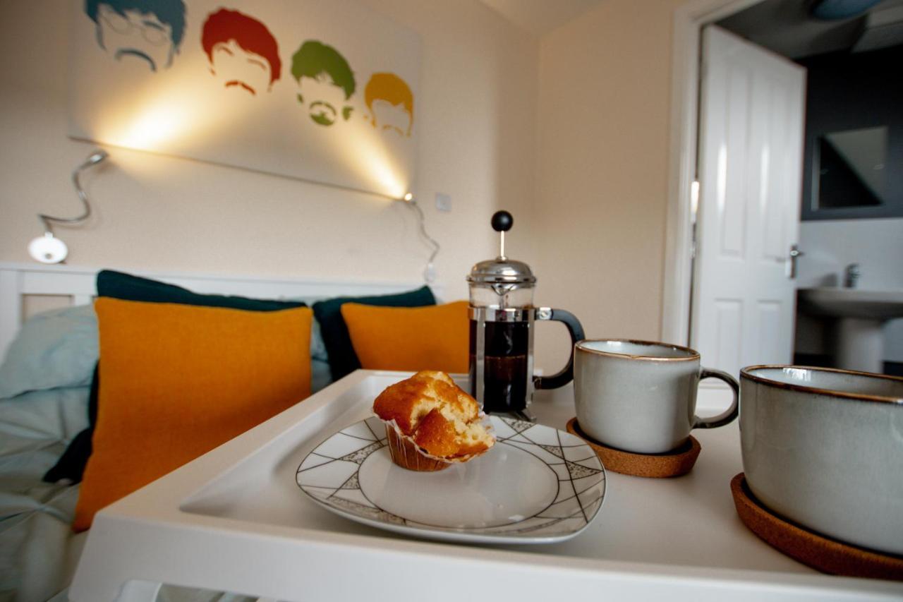 Chichele House, Sleeps 8, Nr Rushden Lakes, Allocated Parking, Corporate Welcome Higham Ferrers Extérieur photo